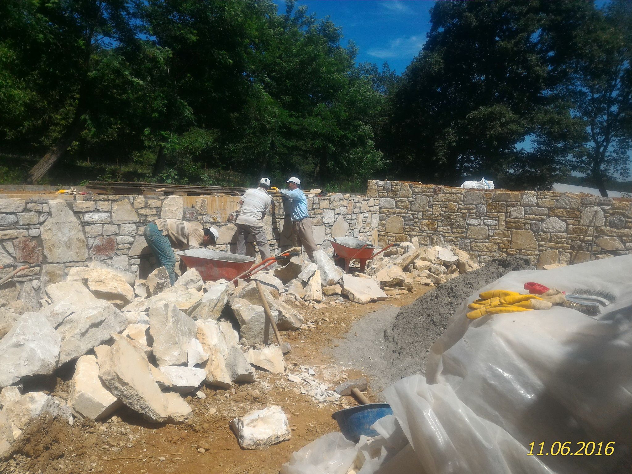 TAŞ DUVAR UYGULAMAMIZ